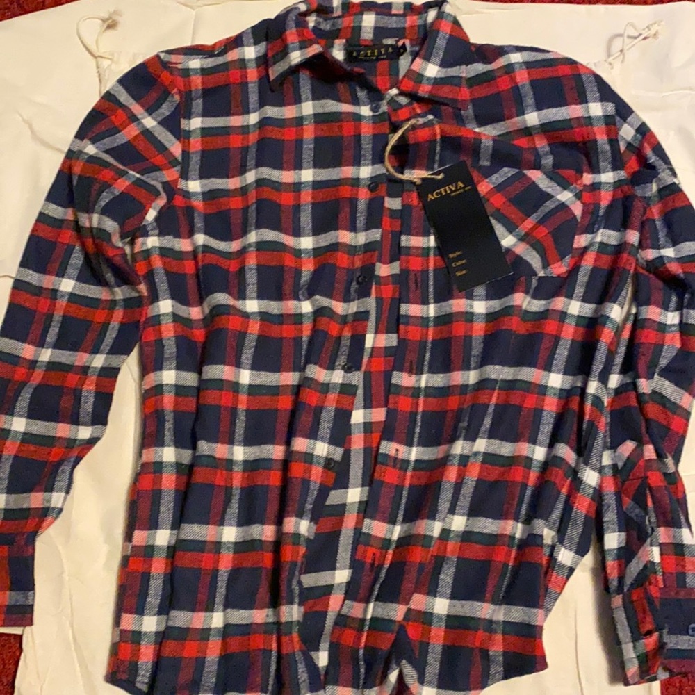 NWT Activa large flannel
